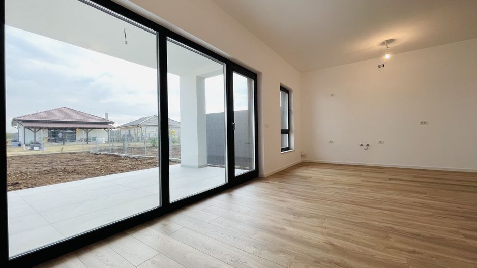 Duplex Ultramodern, impecabil executat | 4 dormitoare & 2 terase - Poză 13
