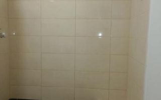 2 cam dec Aradului-Mall parter - Poză 5