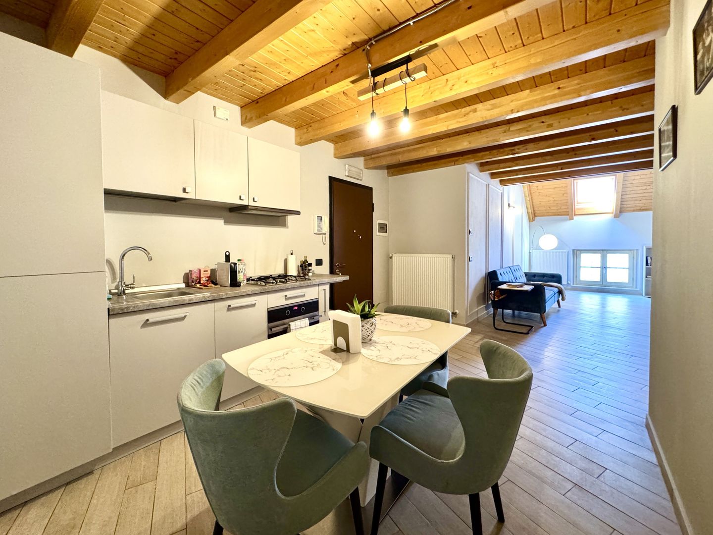 Apartament tip loft, 2 camere, Piața Unirii - Poză 6