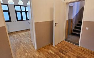 🏢 Spațiu de birouri modern – 5 camere, 3 băi – Zona Centrală, Ploieșt - Poză 42