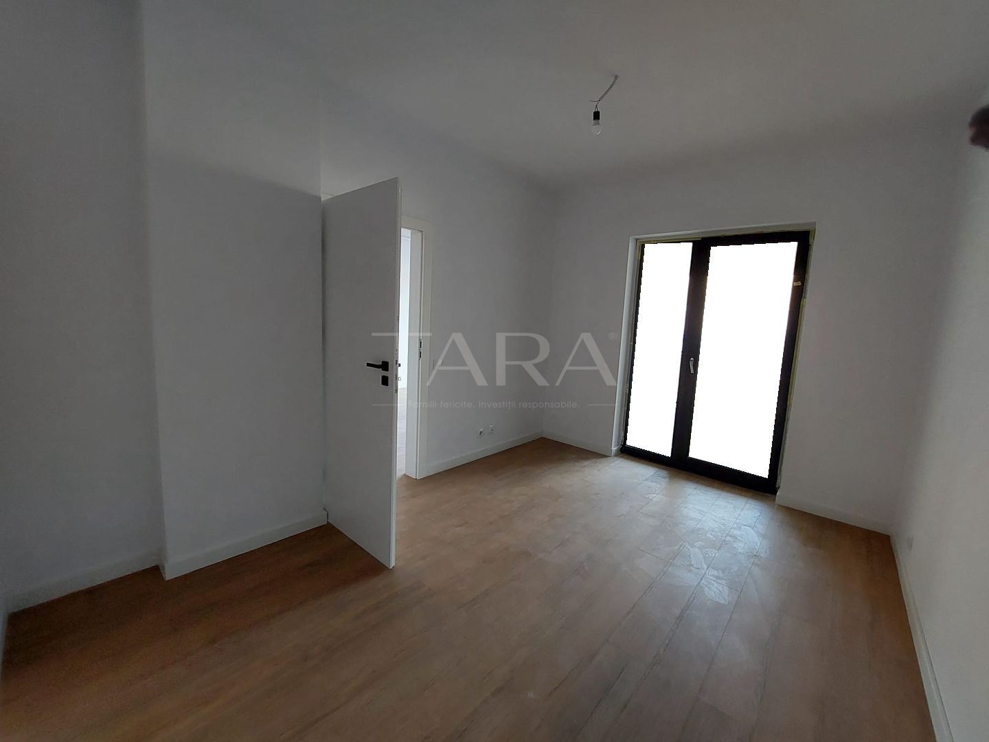 Apartament 2 camere modern, cu terasă, în Florești. - Poză 4
