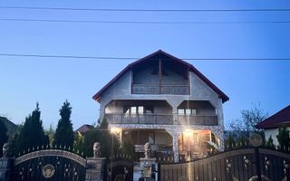 Casa de Vanzare lux imobilat - Poză 1