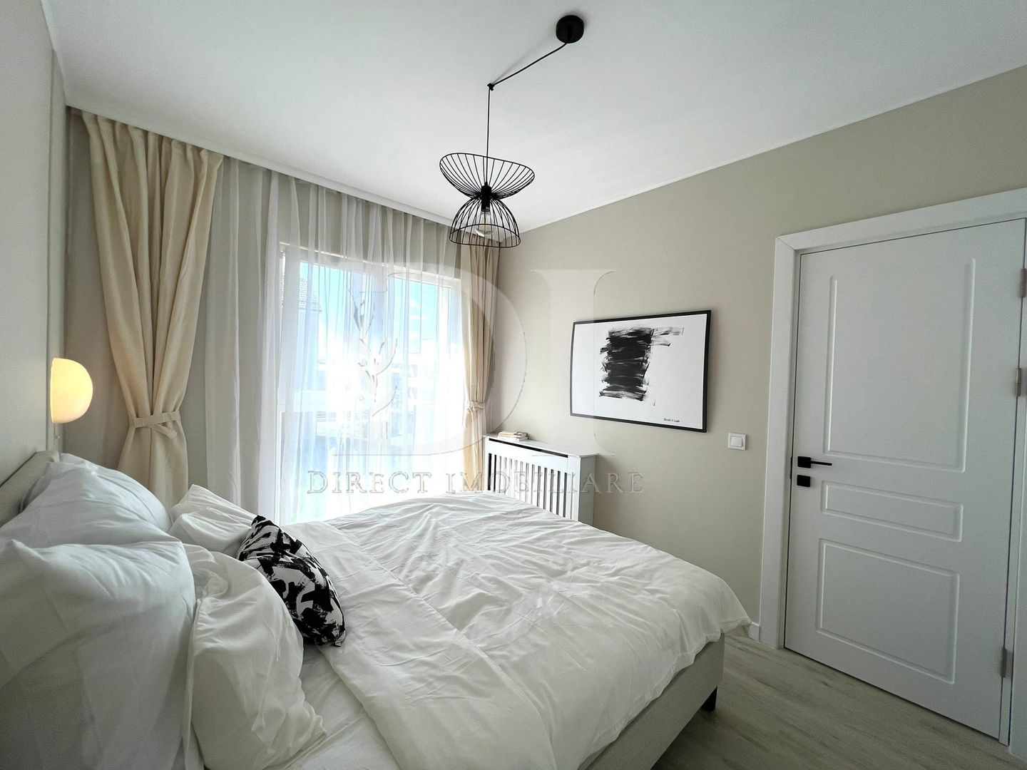 Apartament ultramodern / etaj intermediar / Zona Eroilor - Poză 19