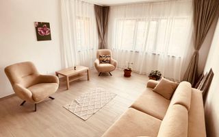 Apartament Spațios Curte Proprie Cristian - Poză 2