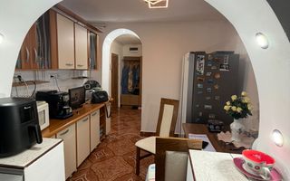 Apartament 3 camere decomandat-Zona Steaua-Shopping City-Mobilat - Poză 8