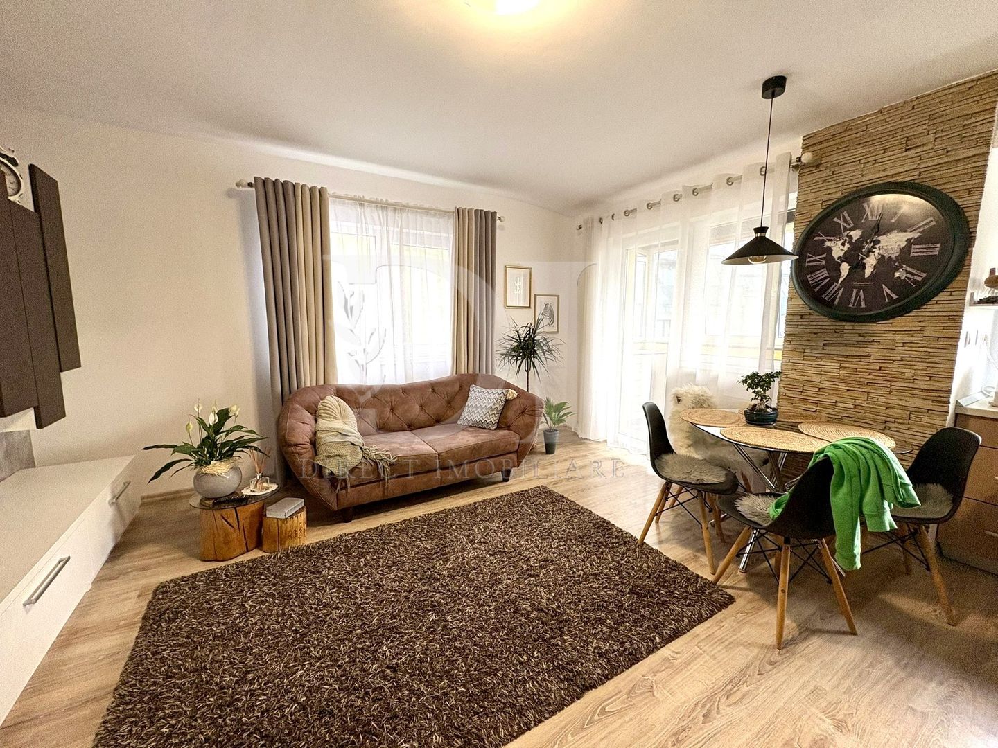 Apartament la cheie / 3 camere / parcare / Zona Cetatii - Poză 1