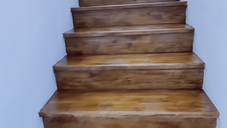 DUPLEX CERNETEAZ  140 MP UTILI + TEREN 570 MP - Poză 9