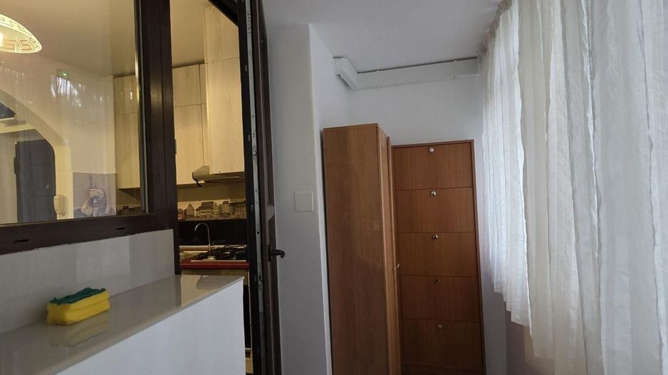 AP. 3 CAMERE PIATA SUDULUI, LOC PARCARE, MOBILAT, METROU 12 MINUTE - Poză 8