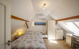 Casă individuală cu 5 camere și curte proprie - în Cisnădioara - Poză 47