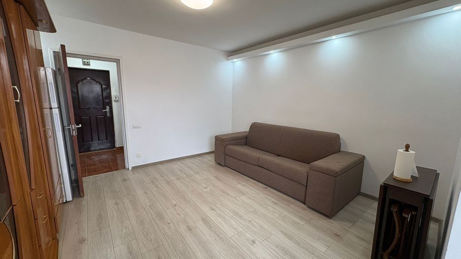 GARSONIERA APARATORII PATRIEI, MOBILAT/UTILAT, METROU 11 MINUTE - Poză 1