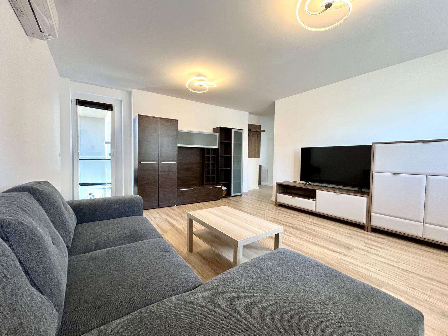 Apartament 2 Camere, prima inchiriere, parcare subteran, zona Soarelui - Poză 1