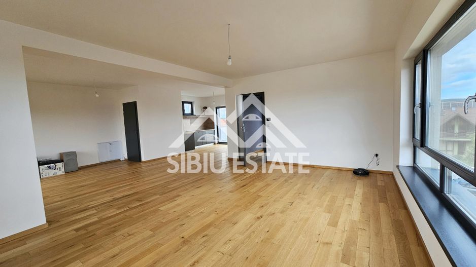 Casa moderna HOME & BUSINESS - Poză 16