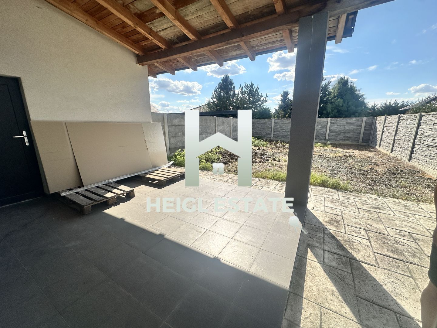 HEIGL ESTATE vă propune spre vânzare casa premium în Bucovat P+E+M - Poză 9