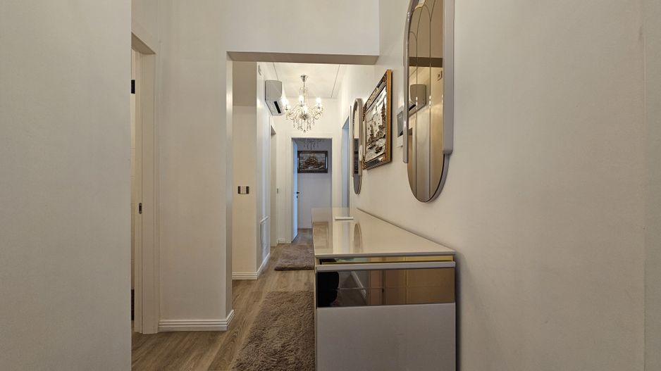 Apartament 4 camere premium de inchiriat/Lake On/Mamaia - Poză 12