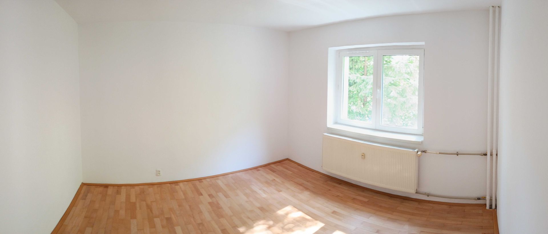 Apartament de vanzare 3 camere et. 2/10 Soseaua Giurgiului , Toporasi - Poză 2