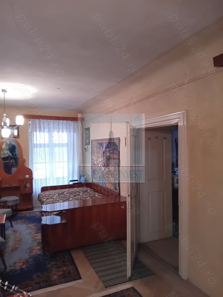 Apartament 3 camere - zona Centrul Istoric - Poză 3