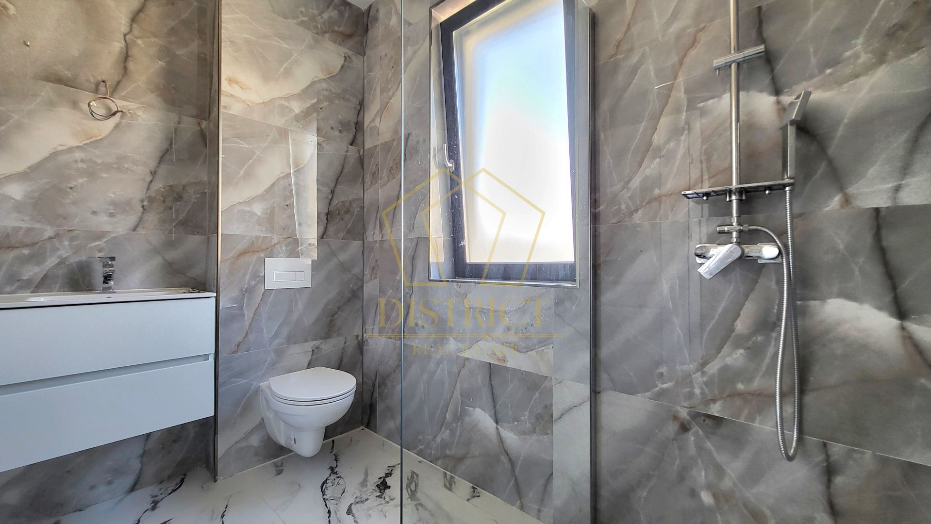Apartament cu 2 camere si gradina proprie, finalizat in Giroc langa ESO. - Poză 9