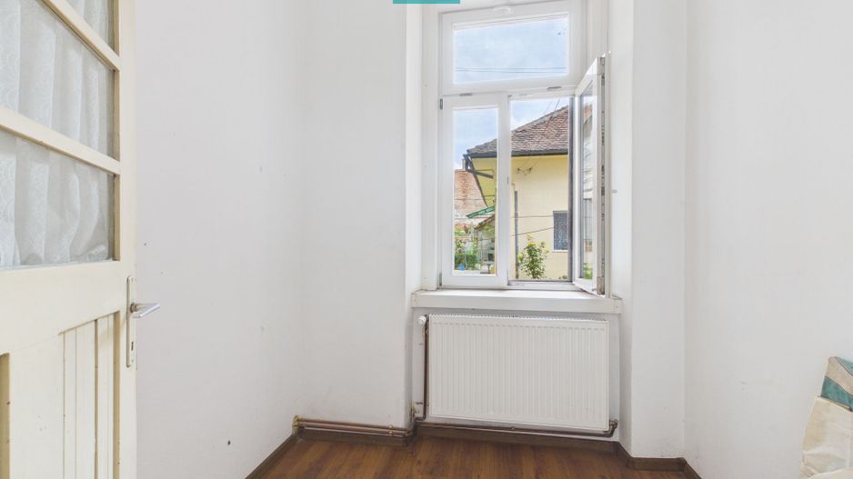 Apartament 3 camere ultracentral Oradea - Poză 13