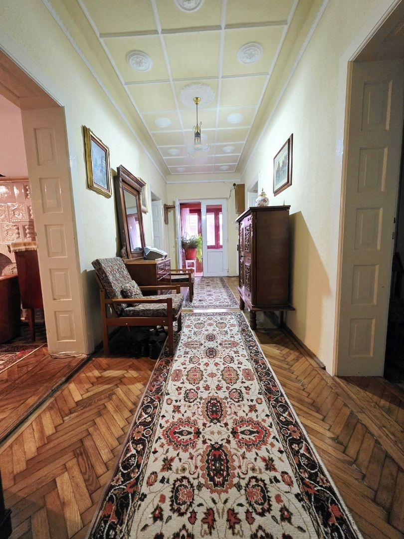 DE VANZARE CASA 5CAMERE ZONA CENTRALA TALMACIU - Poză 21