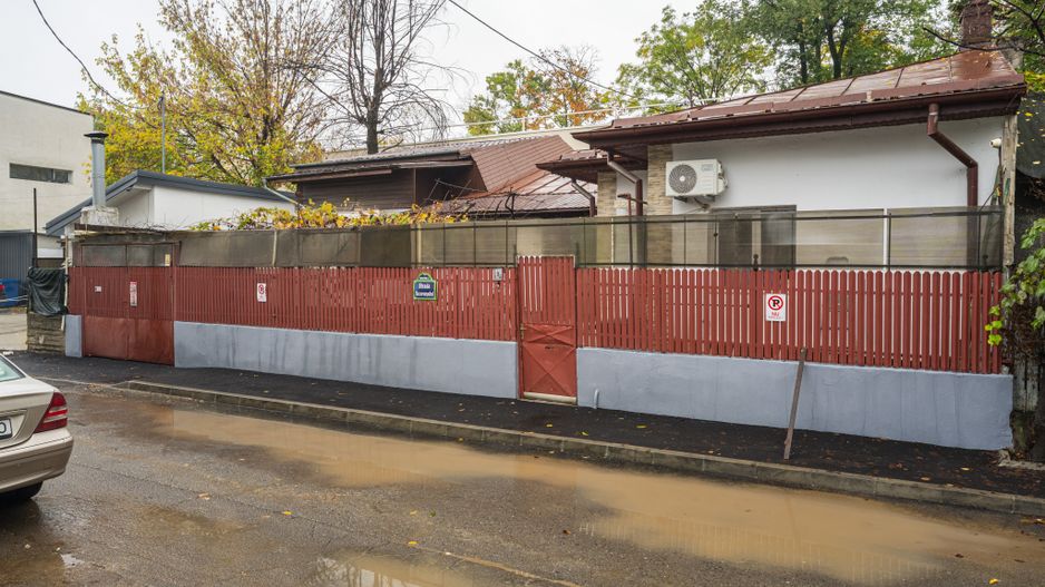 Casă cu 4 camere, anexă locuibilă și teren de 234 mp | Piața Sudului - Poză 22