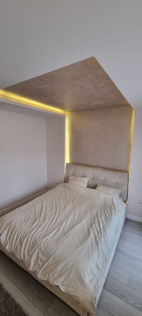 Aradului | 4 camere | Decomandat| Etaj intermediar | 3 balcoane si boxă - Poză 4