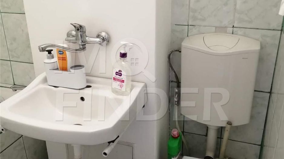 Apartament o camera zona OMV - Poză 3