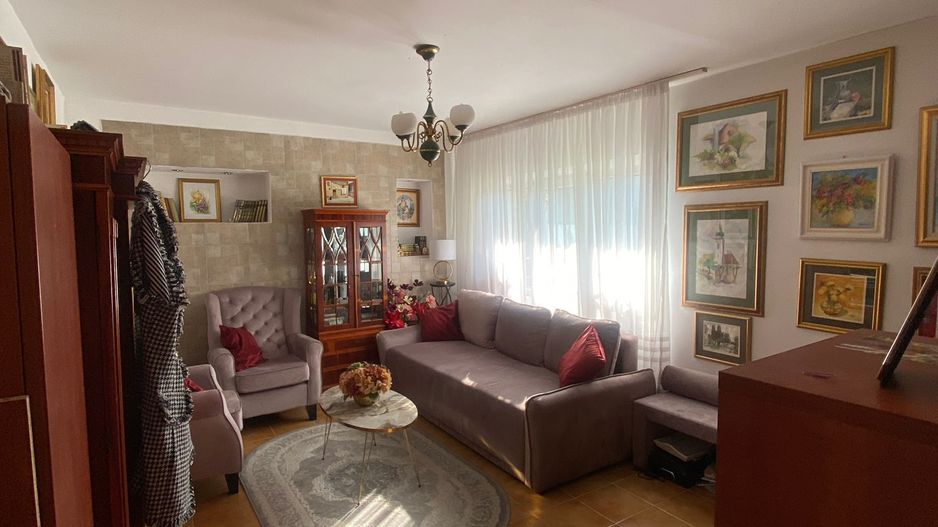 Girocului | 3 Camere | Decomandat | Boxa-spatiu depozitare | Izolat interior - Poză 4