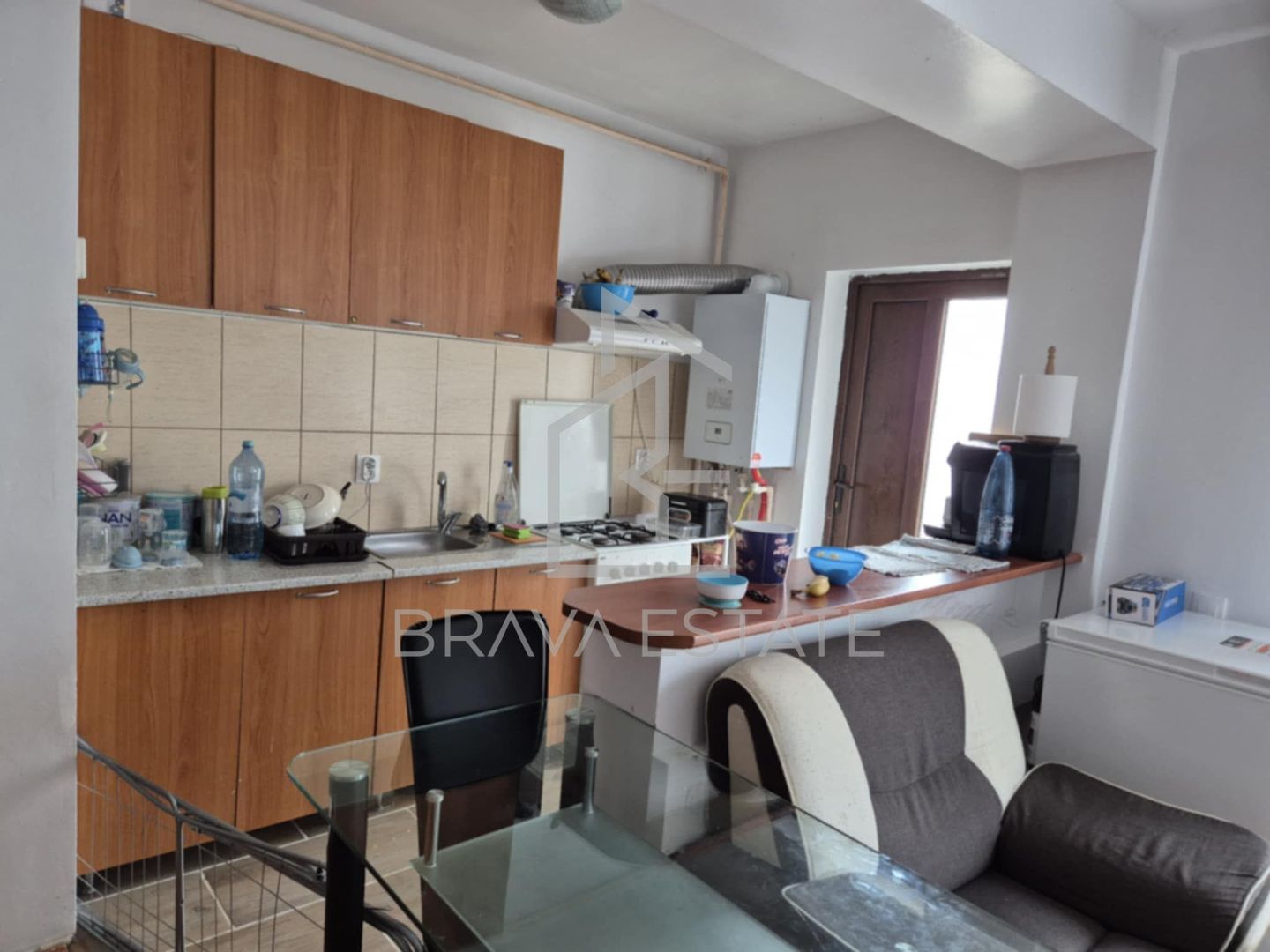 Apartament 2 camere, 54mp, balcon, zona Stejarului - Poză 1