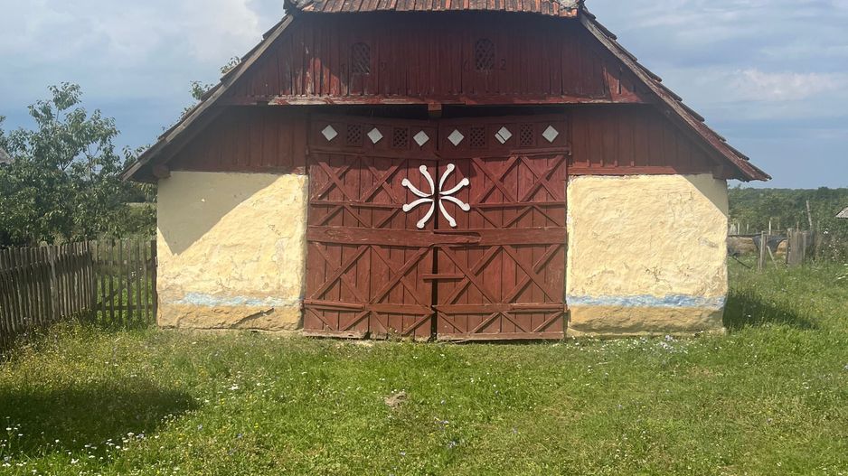 Casă de vânzare localitatea Măriuș - Poză 2