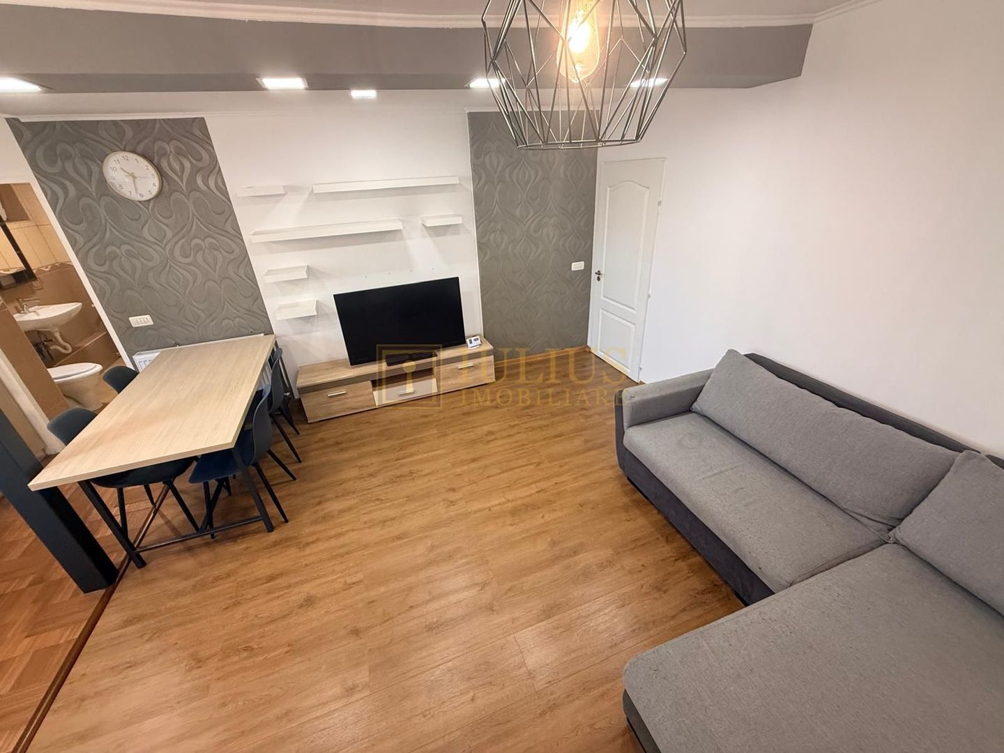 apartament la casa| 2 camere| Aradului| 2 bai| centrala proprie - Poză 5