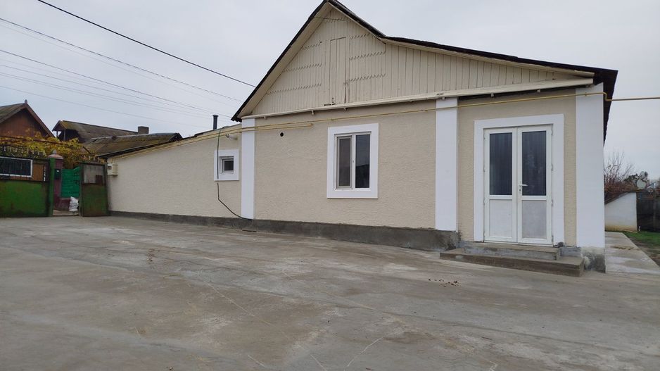 Casă de vânzare – 3 camere, teren generos 18 ari – Bulboaca, Anenii Noi - Poză 2