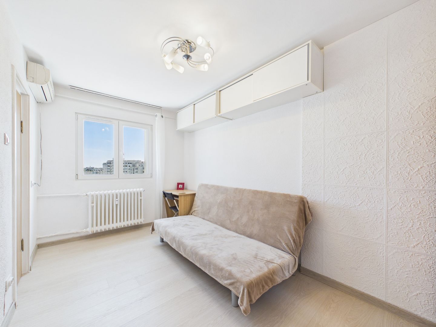 Garsoniera mobilata si utilata I Investitie I Unirii- pta.Alba Iulia - Poză 1