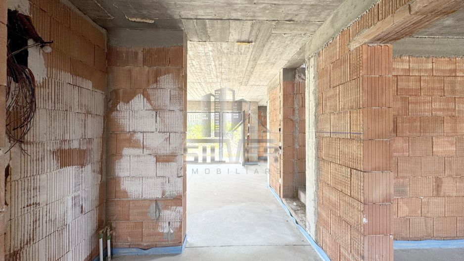 Casa in curs de construire/Teren 450 mp/VANZARE PF. - Poză 5