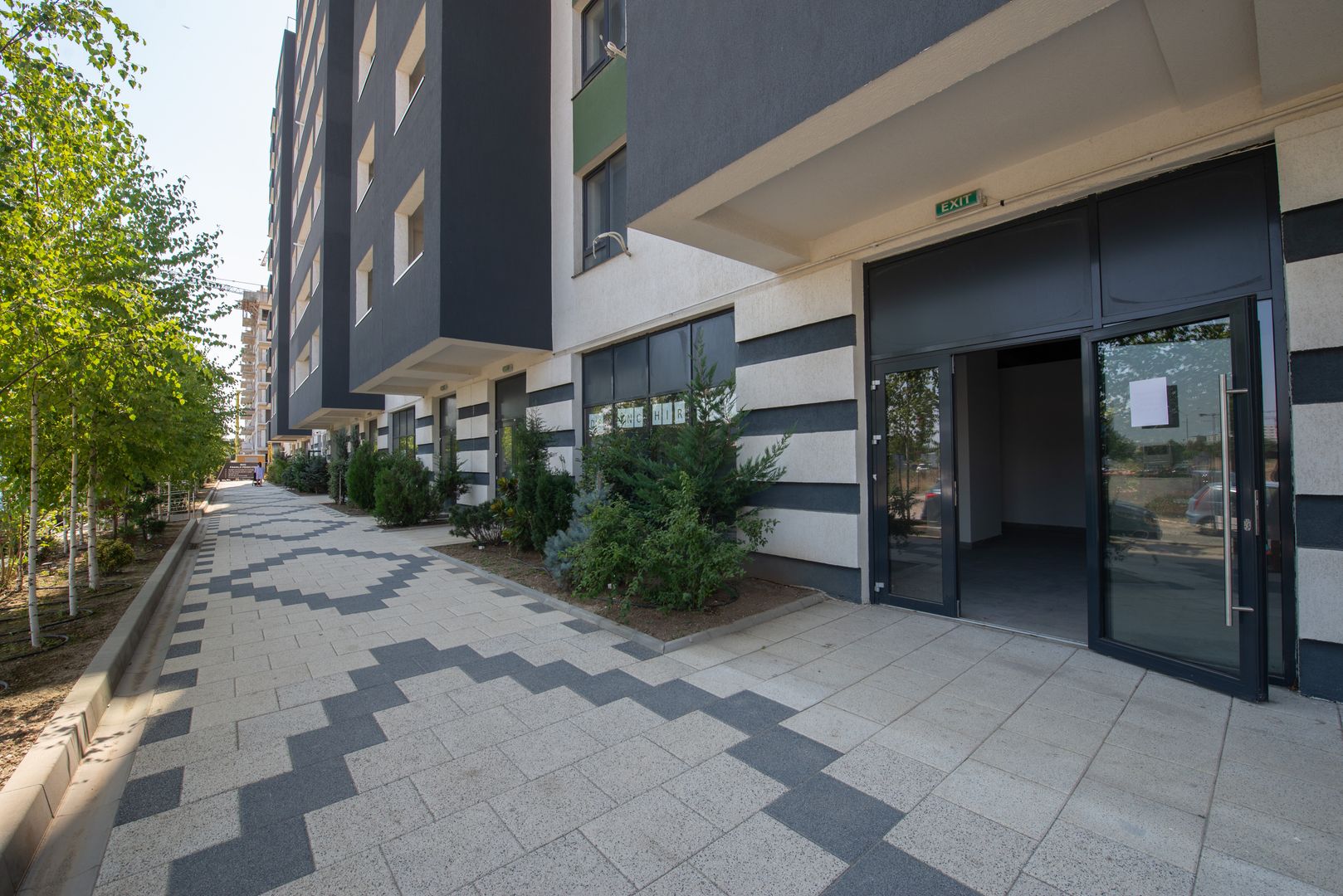 Spatiu comercial de inchiriat 86mp cu vitrina Militari - Poză 4