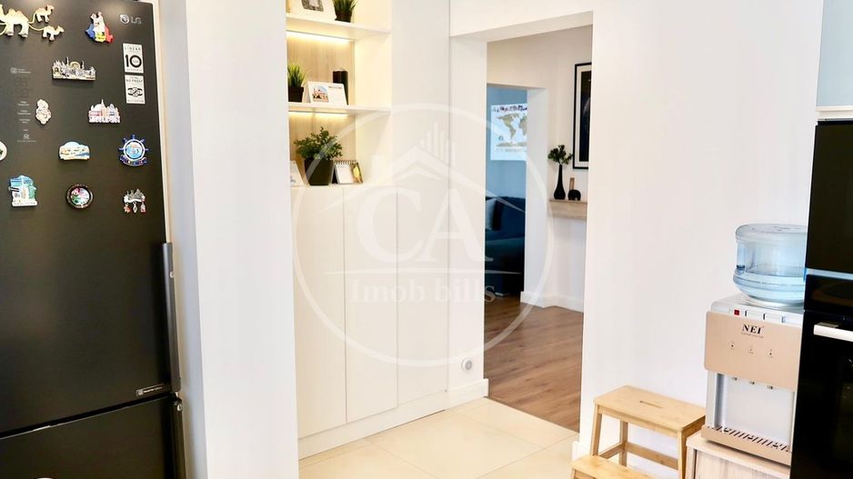 Apartament de vanzare  cu 3 camere Lux in zona Rogerius, Oradea. - Poză 13