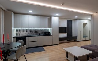 Apartament 2 camere–Mamaia Central-Marina Blu | Vedere lac | parcare - Poză 1