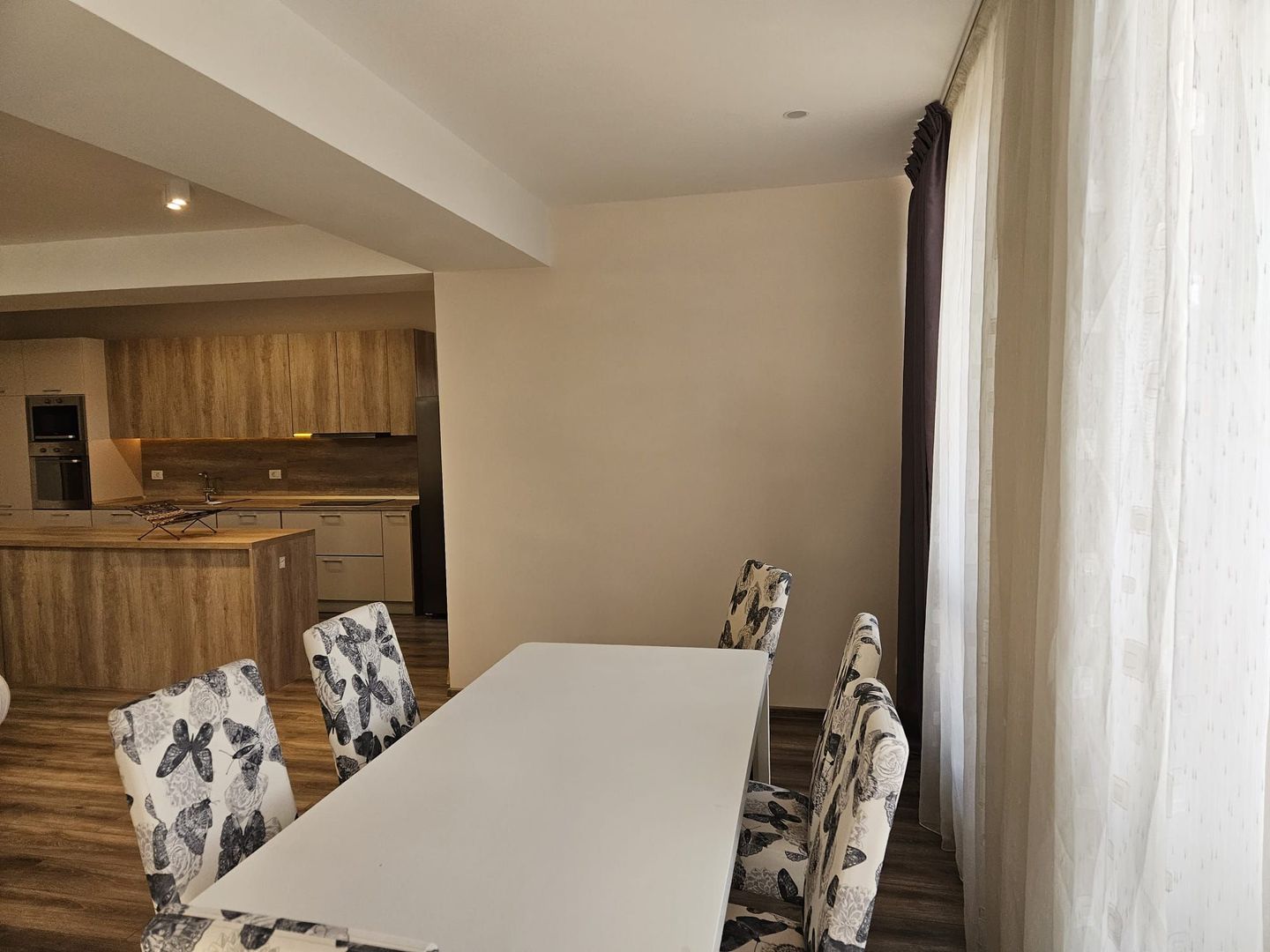 4 camere | Persepolis | Herastrau Parc | Aviatiei - Poză 8
