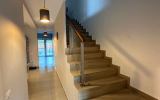 Duplex cu 5 camere de vanzare  în zona Aradului - Poză 11