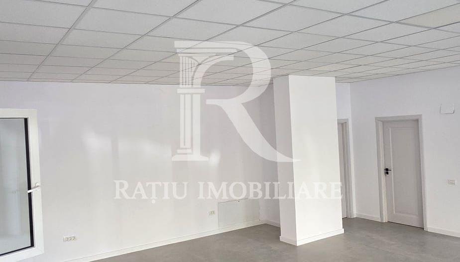 Spatiu Comercial | Boc Privat | Parter | 84 mp | Parcare | Oradea - Poză 3