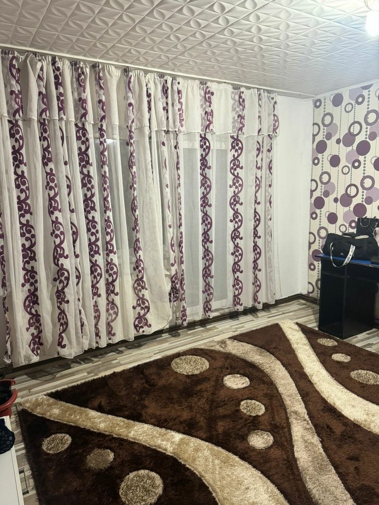 Apartament 3 camere Aradului, 2 bai, 2 balcoane , centrala proprie - Poză 1