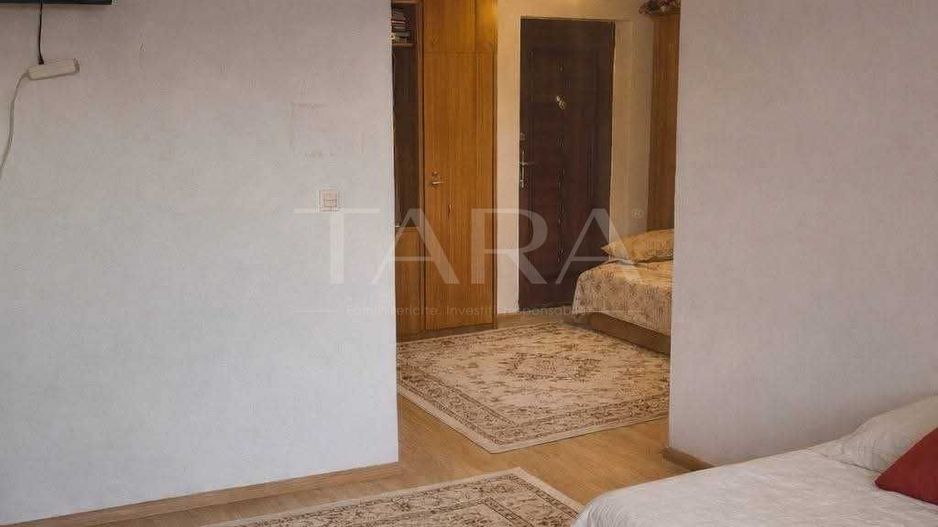 De vânzare apartament 1 camera zona Fsega - Poză 2