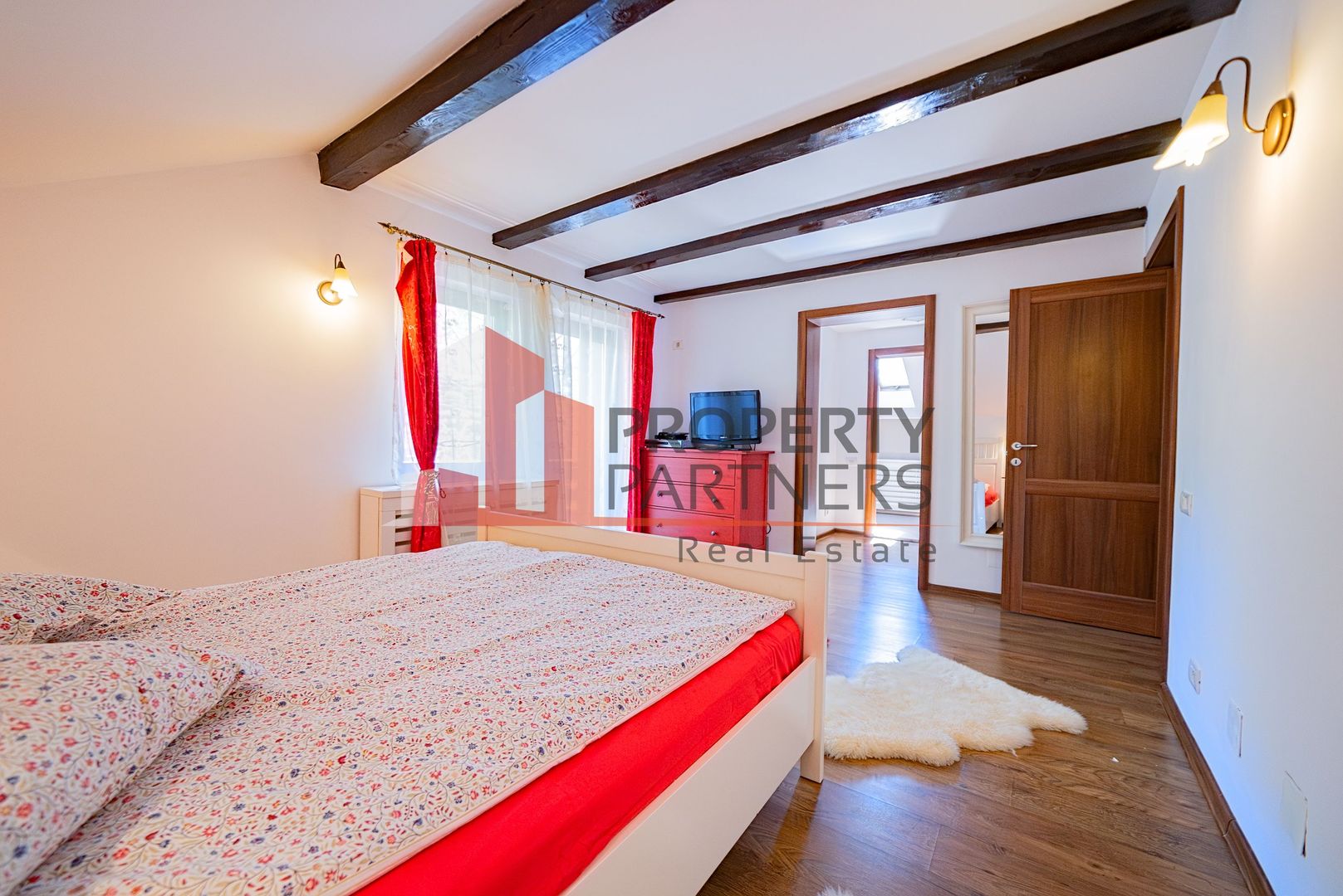 Vila de vacanță în Bran - Poză 15