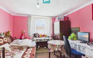2 case cu teren de 2253 mp în Archiș - Poză 14