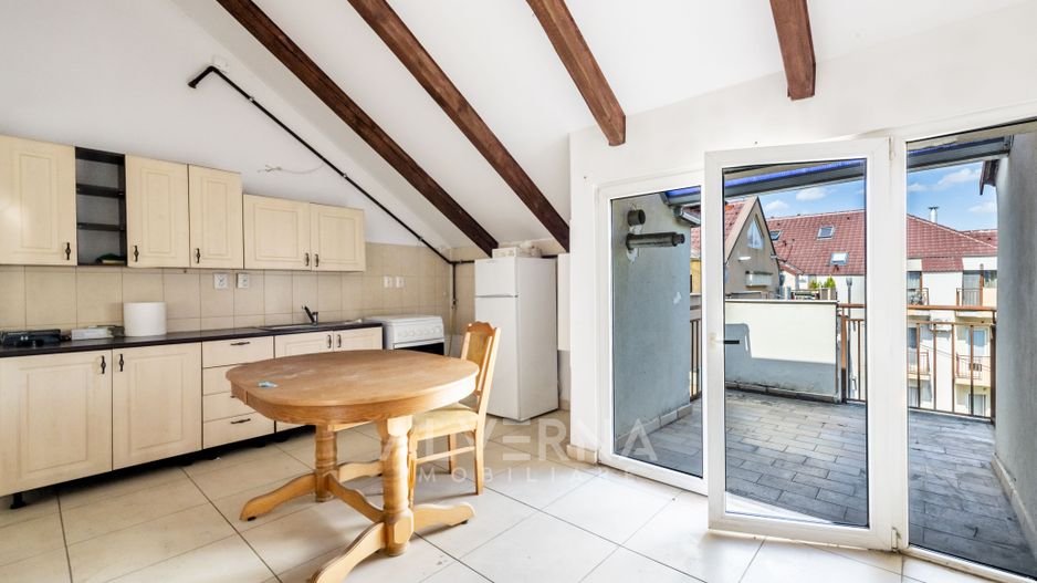 Apartament 3 camere | 77mp + 2 balcoane | scara interioara | Manastur - Poză 3