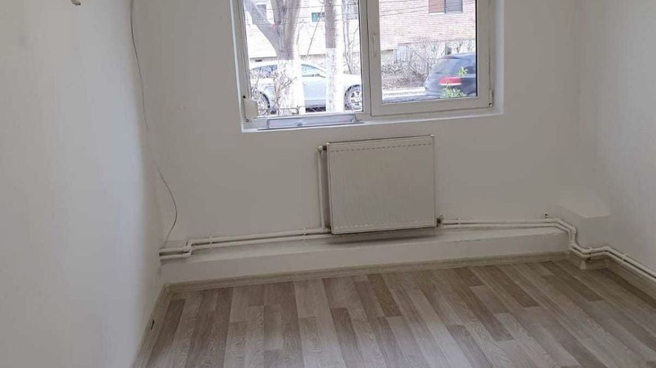 Studio 2 camere decomandate zona Faleza Nord Strada unirii - Poză 3