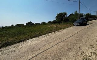 Teren de vanzare pentru constructia unei case, Rediu - 575 mp - Poză 1