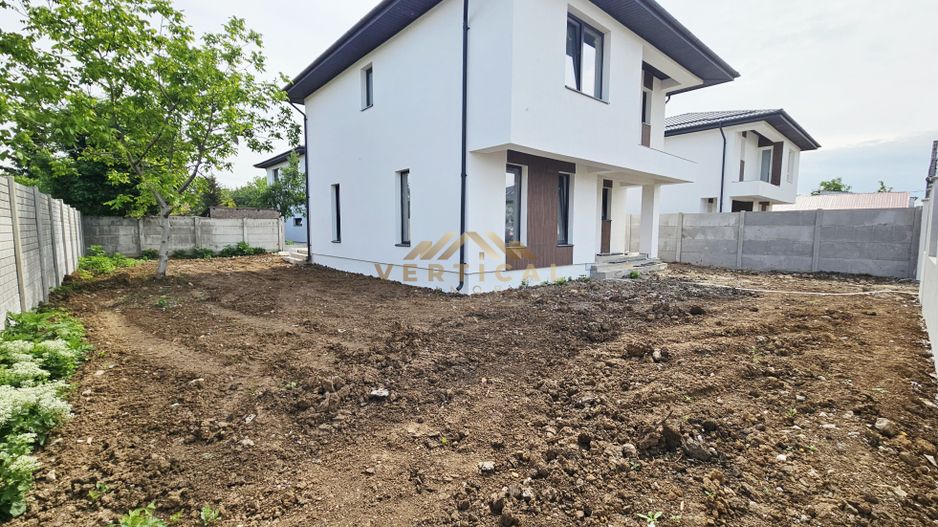 Vila 4 camere la intrare in comuna Berceni - Poză 4