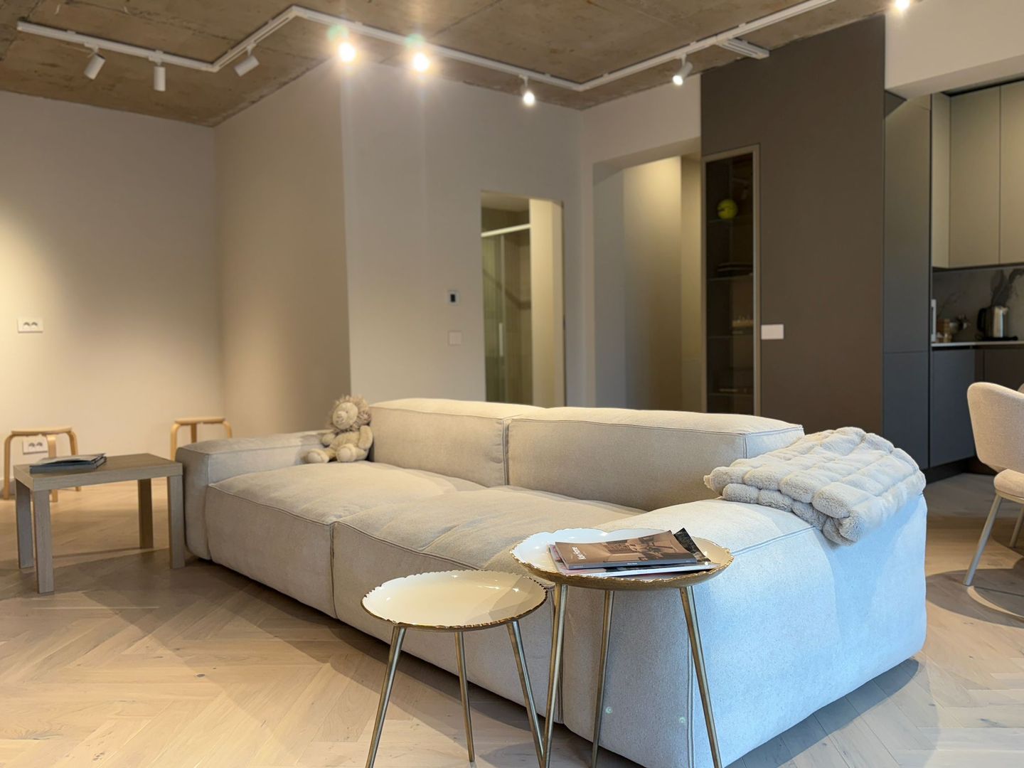 Apartament modern 3 camere I Zona Barbu Vacarescu I Imobil nou - Poză 1