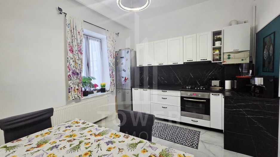 Apartament ULTRACENTRAL de vânzare - Poză 4