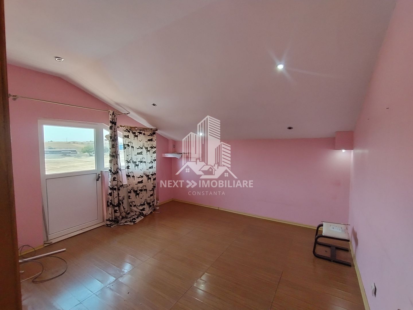 Casa BCA, 2005, P+M, 6 camere, nemobilata, vedere lac - Poză 7